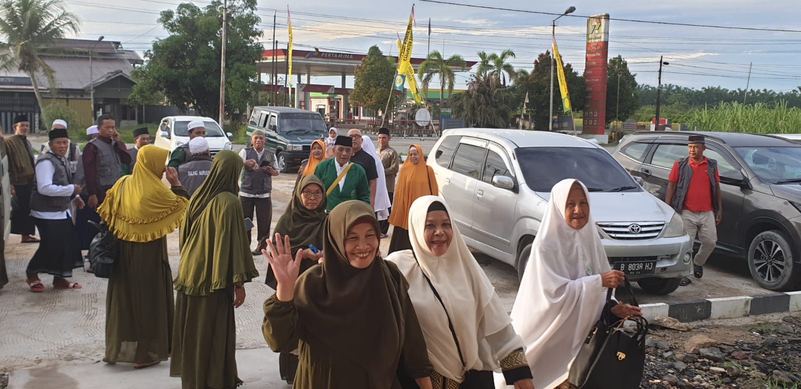 silaturahmi-suling-nurrushobah-kayong-utara-dan-sajadah-fajar-tebas-bersama-mabm-di-rumah-melayu-berkemajuan-senin-3juli-2023